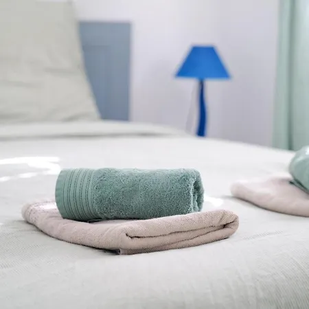 Appartement Pour 2-4 Personnes Piscine Commune Et Parking Privatif *